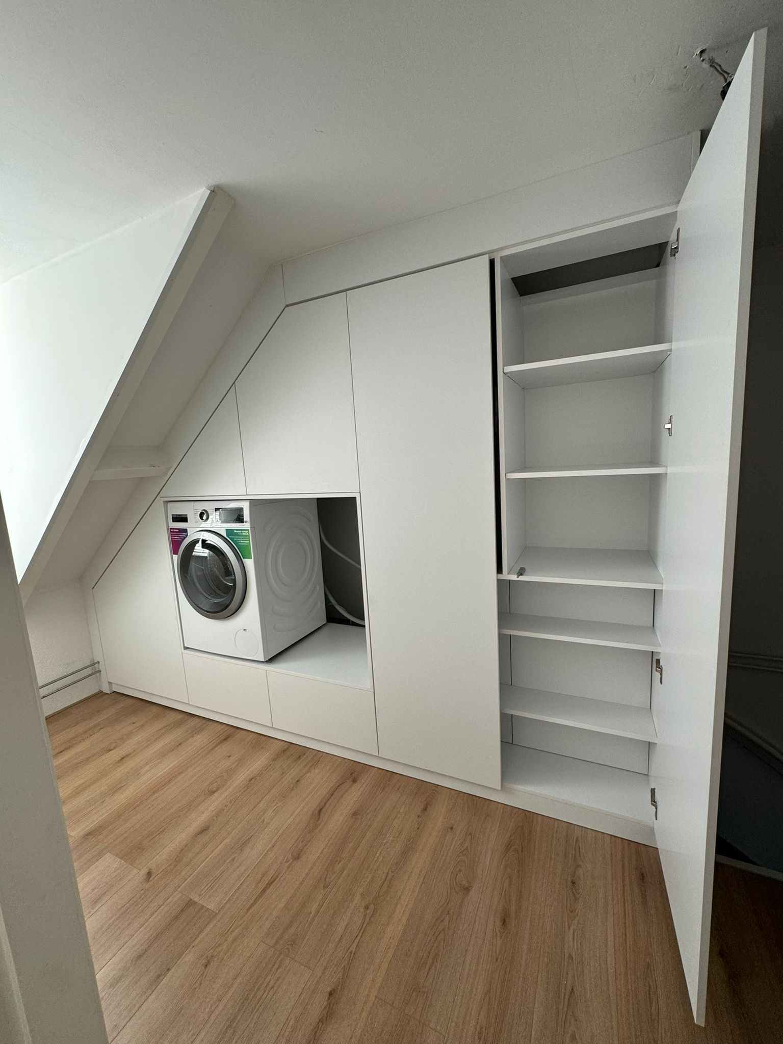 Wasmachinekast wit hout op maat